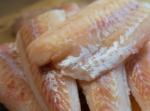 Cómo hacer una impresionante tortilla de patatas con chorizo en el microondas Cómo hacer una impresionante tortilla de patatas con chorizo en el microondas