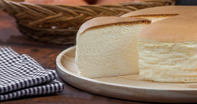 Cómo hacer el esponjoso pastel de queso japonés