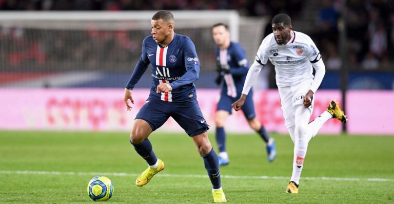 Mbappé se aleja del Real Madrid en medio de todos los rumores
