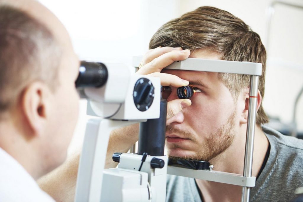 ¡Está en peligro! Las señales que te avisan de que una persona sufre un ictus 152 Señal 4: Dilemas con la visión