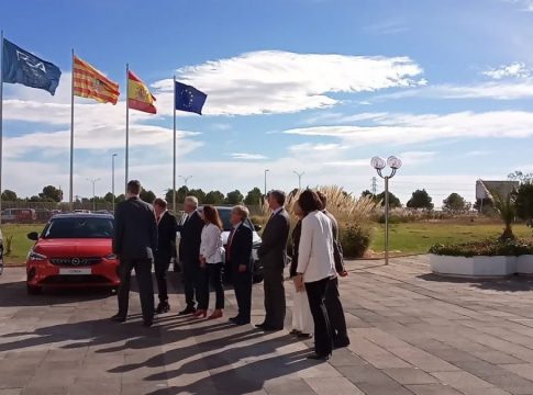 El Gobierno de Aragón y el Grupo PSA El Gobierno de Aragón y el Grupo PSA