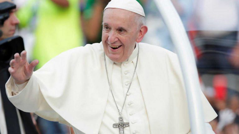 El Papa alerta a los nuevos cardenales de 