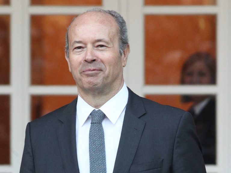 Campo premia con la Cruz de San Raimundo de Peñafort a Alejandro Abascal