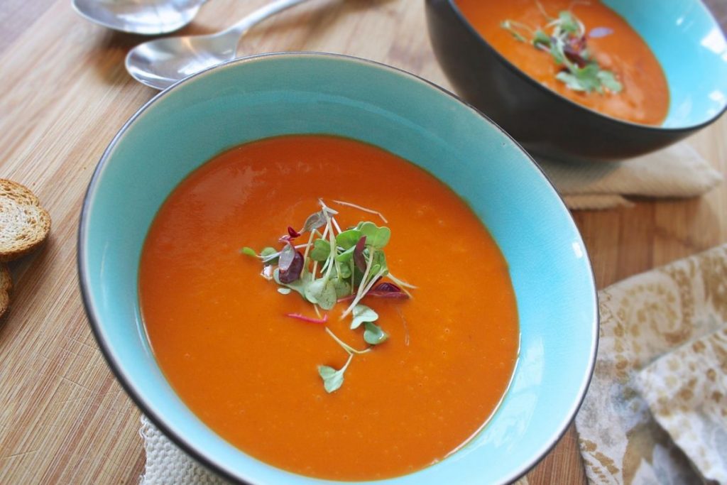 Cómo hacer una sopa de tomate deliciosa e ideal para perder un montón de kilos 43 El placer de comer sano para perder muchos kilos