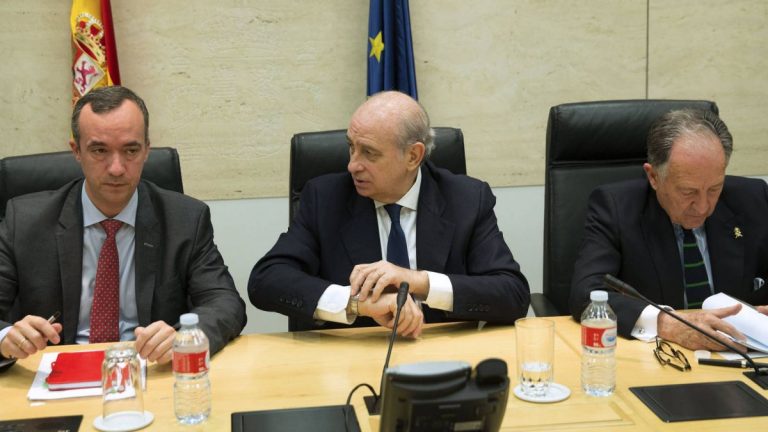 Fernández Díaz y su ex 'número dos' chocan al inicio de un careo con tensión por 'Kitchen'