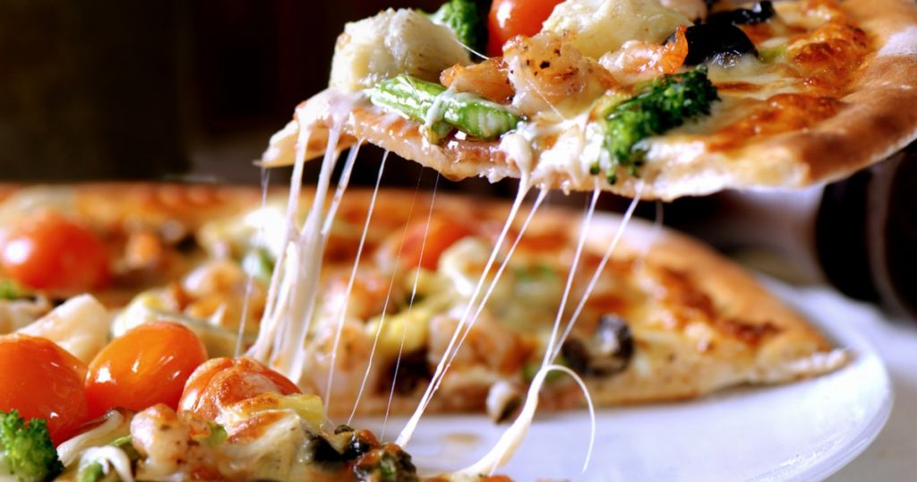 Guerra de pizzas Pizza Hut Papa Johns o Dominos Pizza cuál hace la mejor