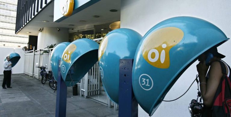 La brasileña Oi reduce sus pérdidas un 55,3%, hasta 395 millones de euros