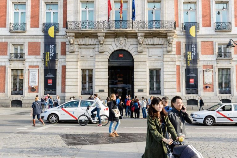 Galdós protagonizará 'La Noche de los Libros 2020'