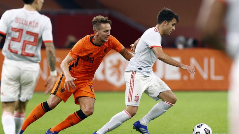De Boer sobrecarga a un Luuk de Jong que se puede romper pronto