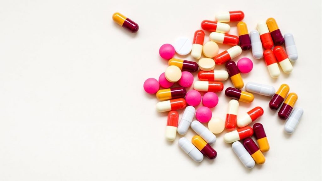 ¿Qué otras drogas afectarán al manitol?