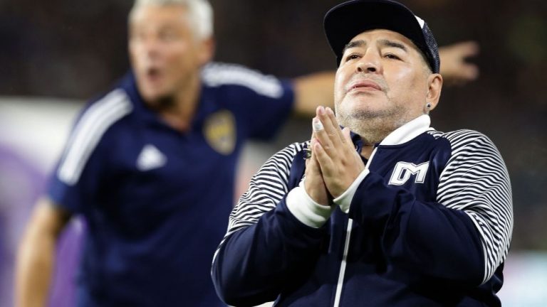 Diego Armando Maradona fallece tras sufrir un paro cardíaco