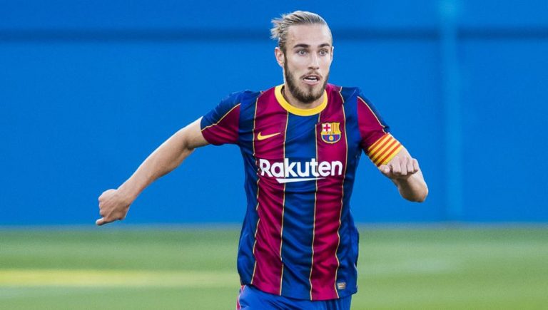 El estilo de juego de Óscar Mingueza que ha enamorado a los entrenadores