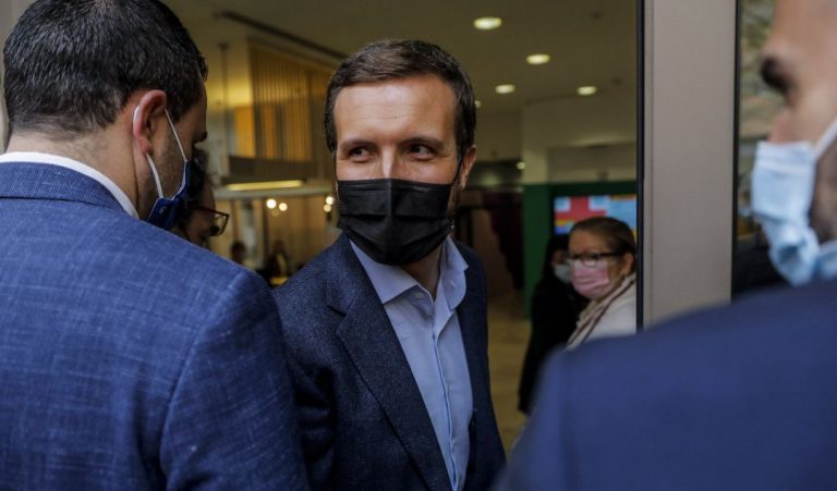 Casado prepara una ofensiva con sus CCAA contra la 'Ley Celaá'
