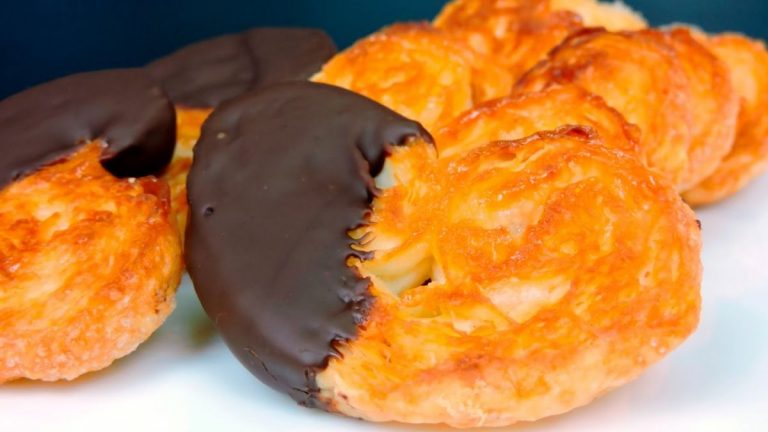 Cómo hacer unas dulces palmeritas de chocolate al estilo Alberto Chicote