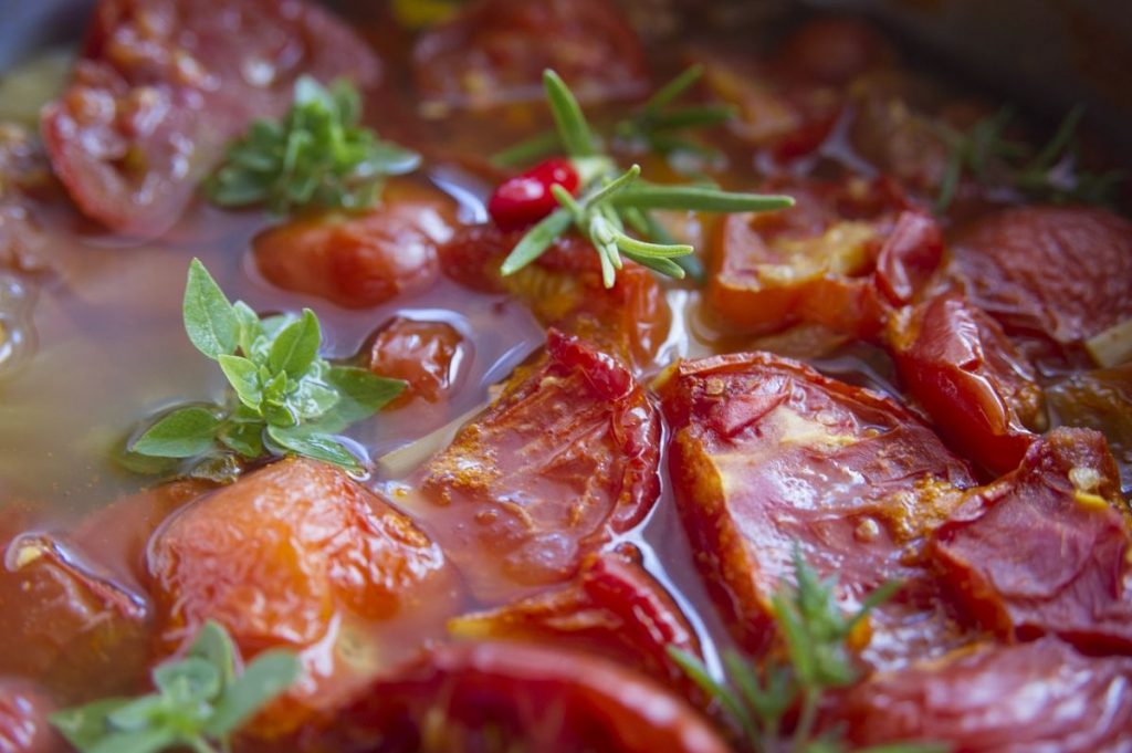 Cómo hacer una sopa de tomate deliciosa e ideal para perder un montón de kilos 47 Paso 3: El procesamiento del tomate