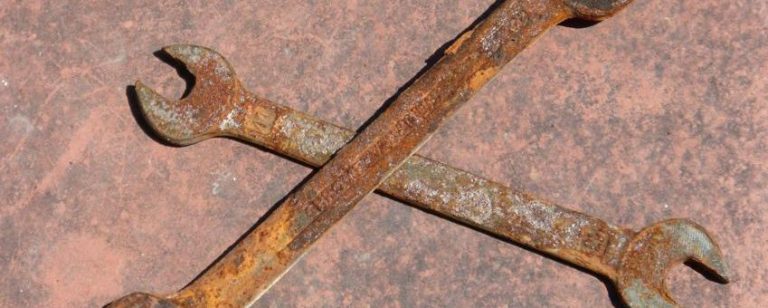 Cómo limpiar el óxido y sus manchas en prendas y superficies