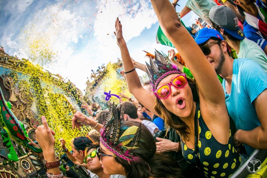 Qué es una rave 5 Filosofía