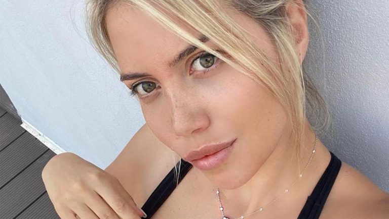 El escotazo de Wanda Nara y otras fotos de infarto