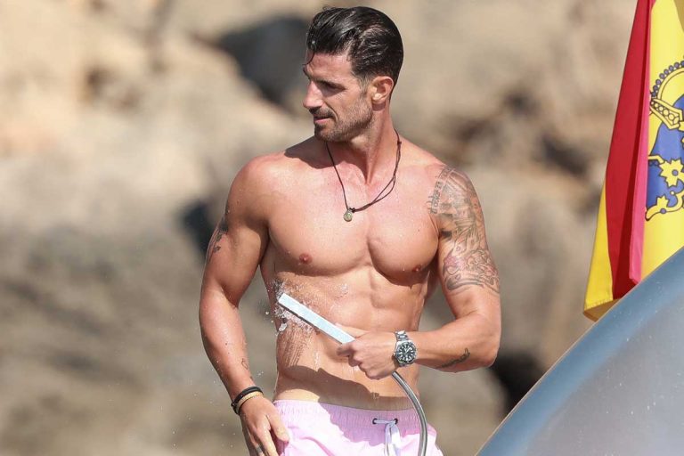 Aitor Ocio cumple 44 años con su espectacular físico y en plena forma