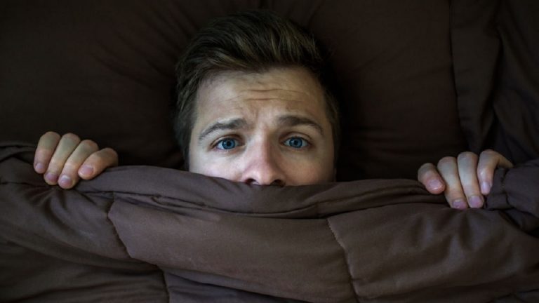 Si cenas estos alimentos, vas a provocarte pesadillas