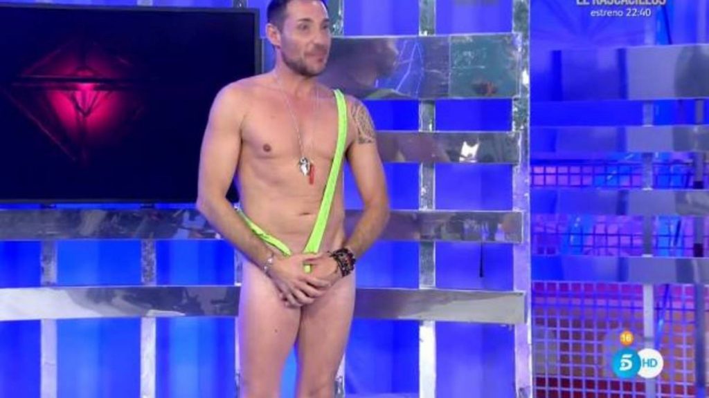Sálvame: Las burradas que han hecho para conseguir audiencia 24 Sálvame: Las burradas que han hecho para conseguir audiencia