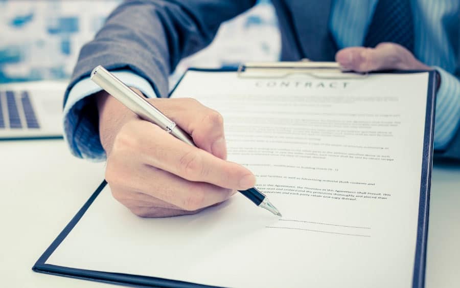 ¿Cómo funciona un cambio de apellido?