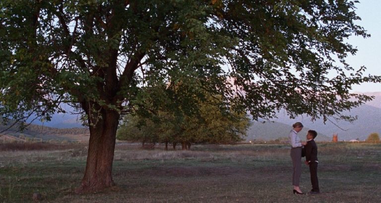 Beginning: el tráiler que avisa que va a ser una de las más taquilleras en los cines