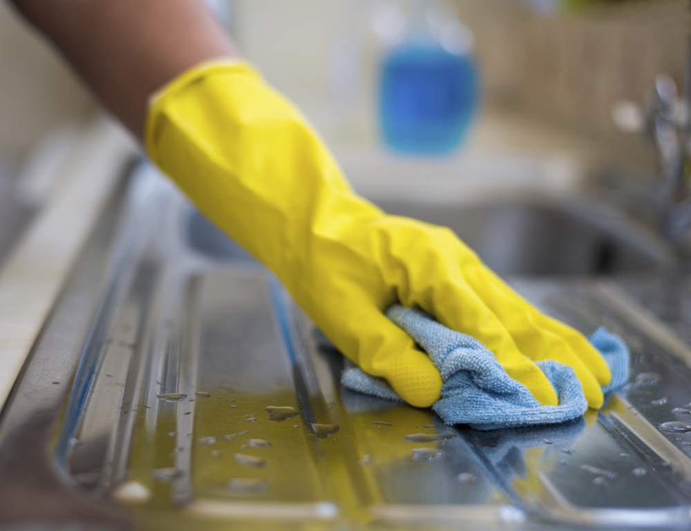 Cómo limpiar acero inoxidable 2 desinfectar