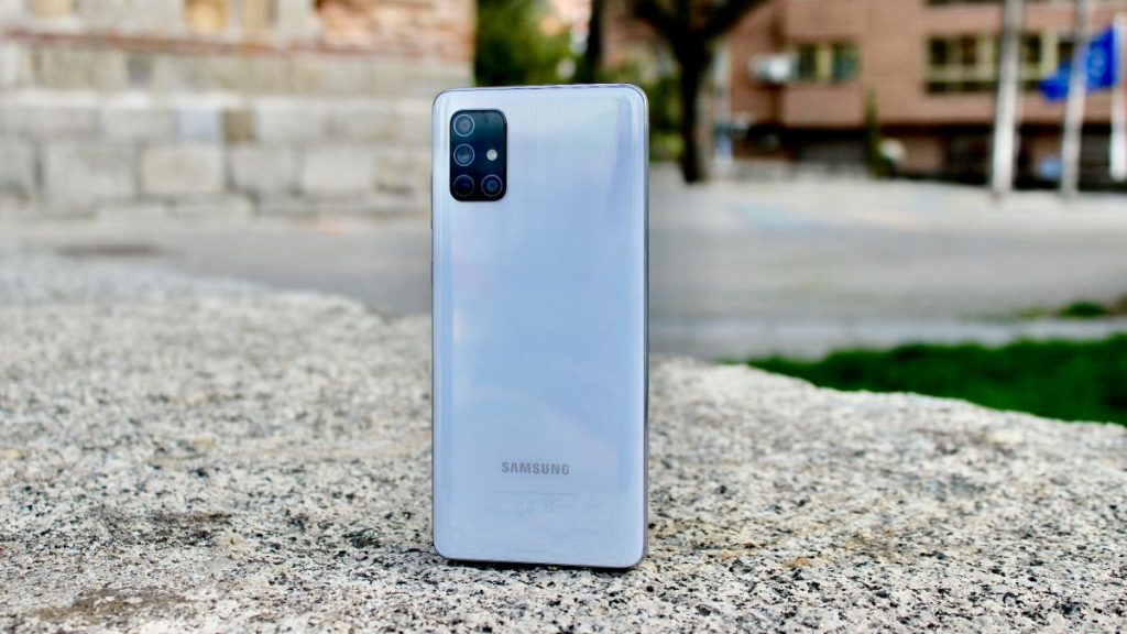 Los mejores teléfonos Samsung de gama media 31 galaxy a71