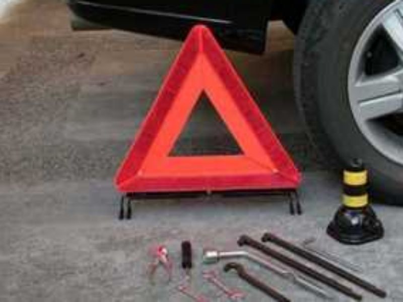 herramientas para cambiar la rueda