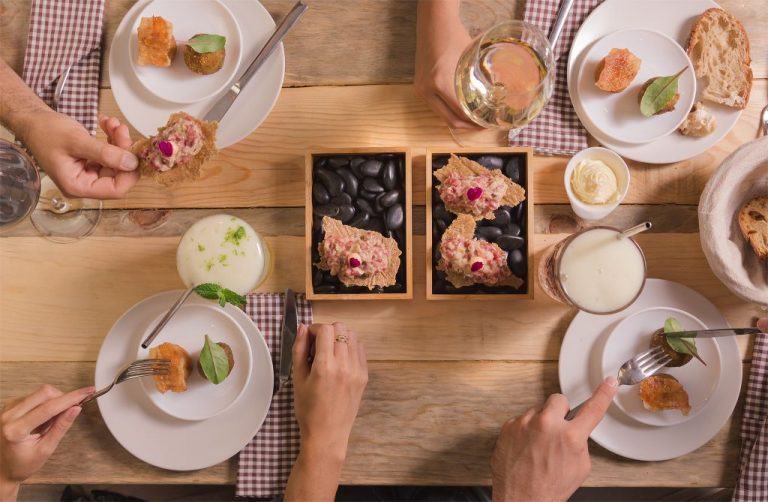 Marmitón, la nueva joya de La Latina que revoluciona el concepto de bistró