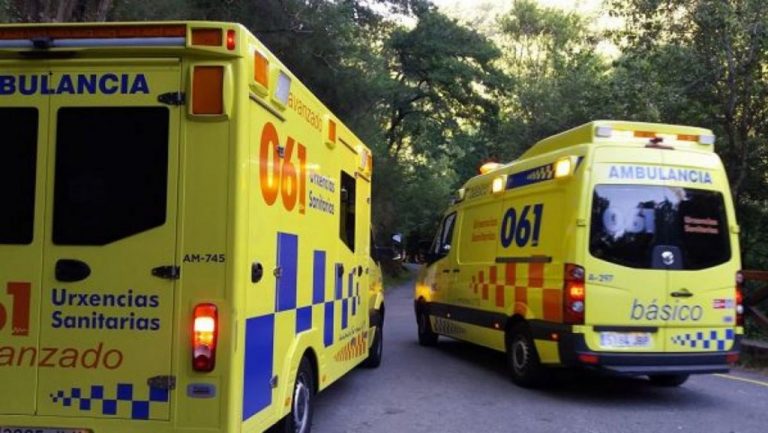 Muere un motorista tras chocar con una ambulancia en Vigo