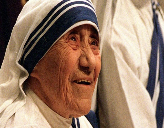 mujeres madre teresa