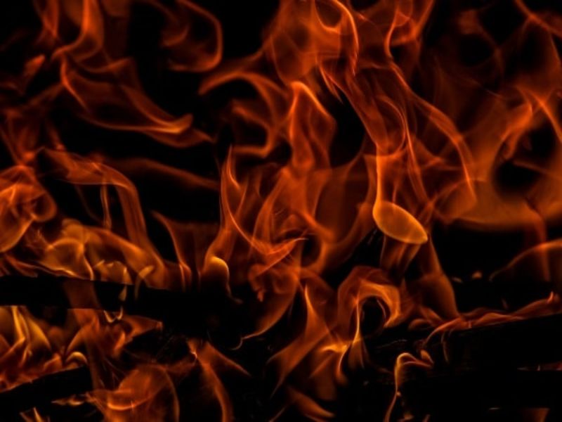 Cómo curar una quemadura 4 incendio