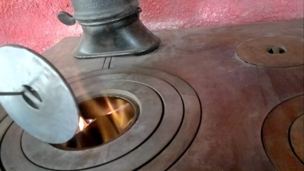 Si la plancha es de una cocina de leña