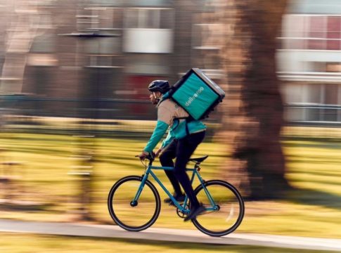 Gobierno y agentes sociales siguen negociando la regulación de las plataformas digitales Gobierno y agentes sociales siguen negociando la regulación de las plataformas digitales