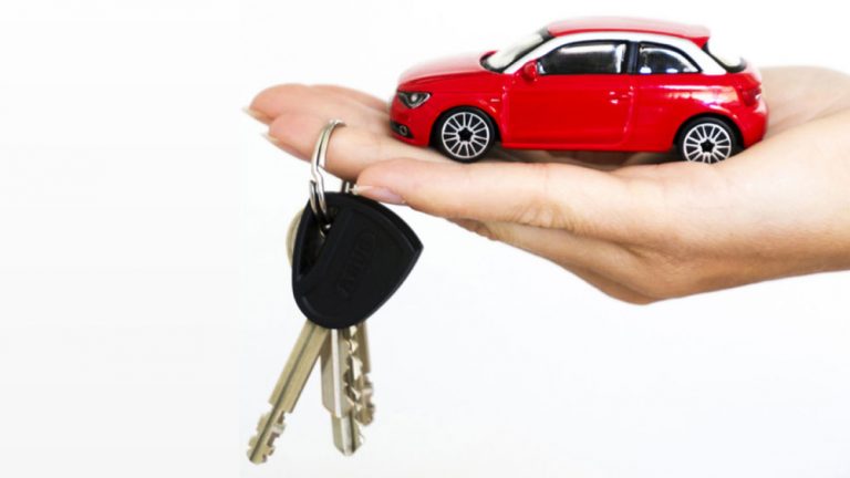 Cada vez más particulares se suman al renting de coches por sus ventajas