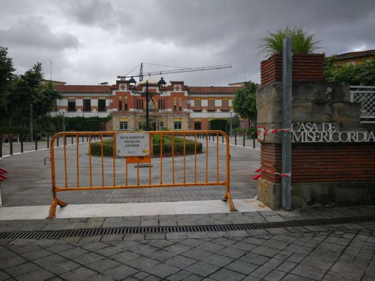 Sindicatos dicen que la situación en las residencias de Navarra 