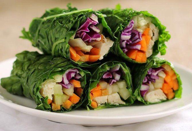 Sándwich de lechuga y pollo mix