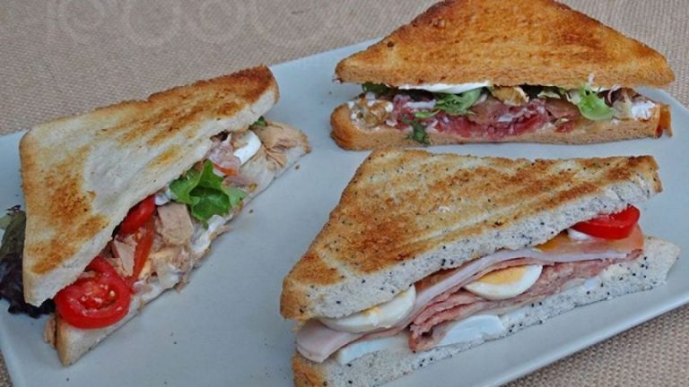 El sándwich, los nachos... platos que llevan el nombre de su autor