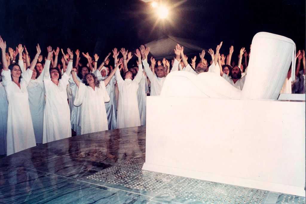 las vinculaciones hacia el exterior de la organización serán limitadas