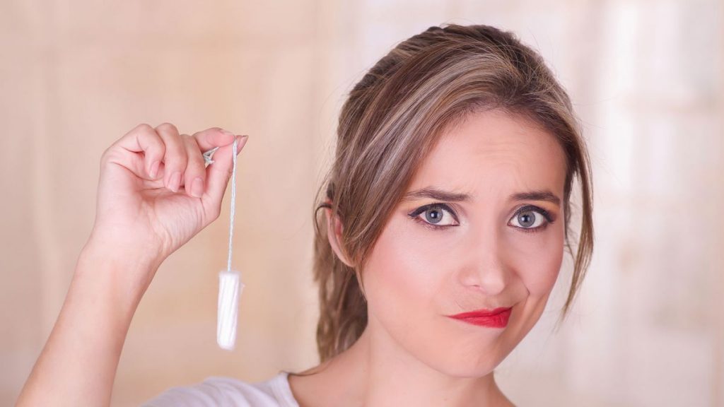 Cómo ponerse un tampón 5 ¿Cuántas horas puedes usarlo?