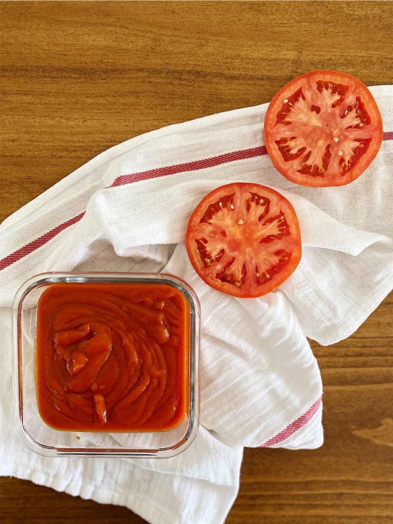 Preparación del tomate frito en Thermomix