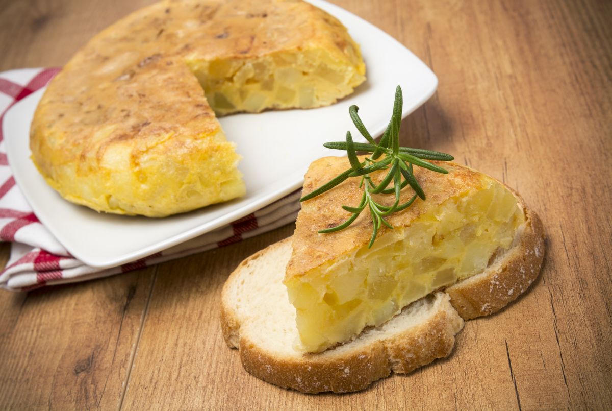 ¡Él no va más! Haz una tortilla de patatas sin huevo 1 Tortilla de patata