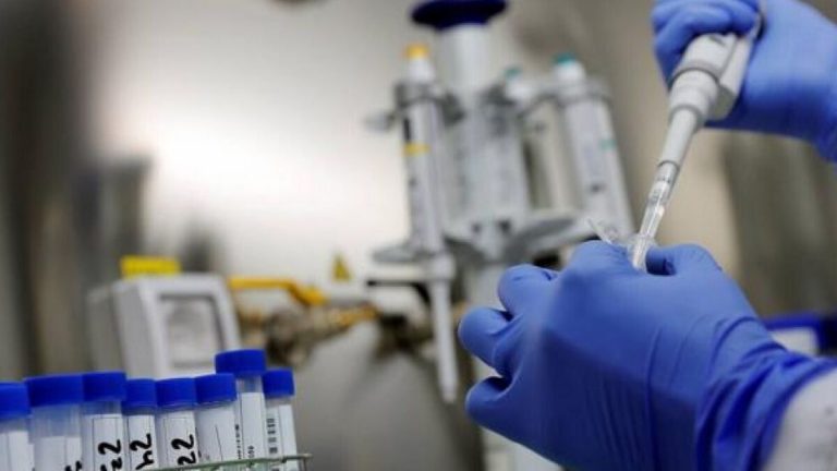 La vacuna de Janssen, que se testará en 30.000 personas de 9 países, inicia la fase III en España