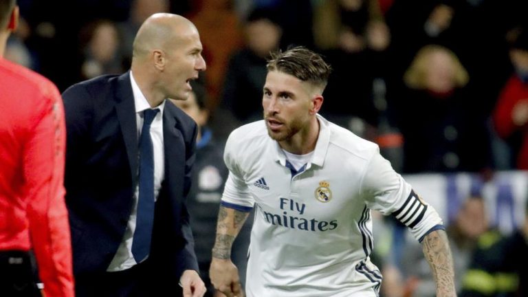 Lío entre Zidane y Ramos: el central pide a un ex y el técnico lo rechaza