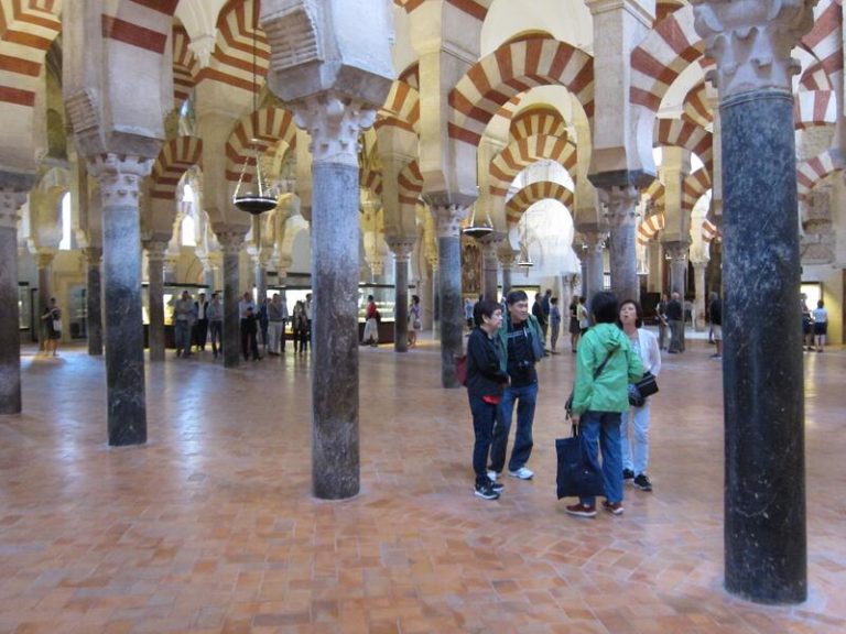 La Plataforma Mezquita Catedral cuestiona el cierre del 