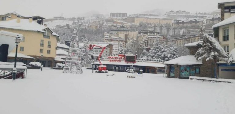 La borrasca Dora dejará un puente muy frío, con lluvia y nevadas