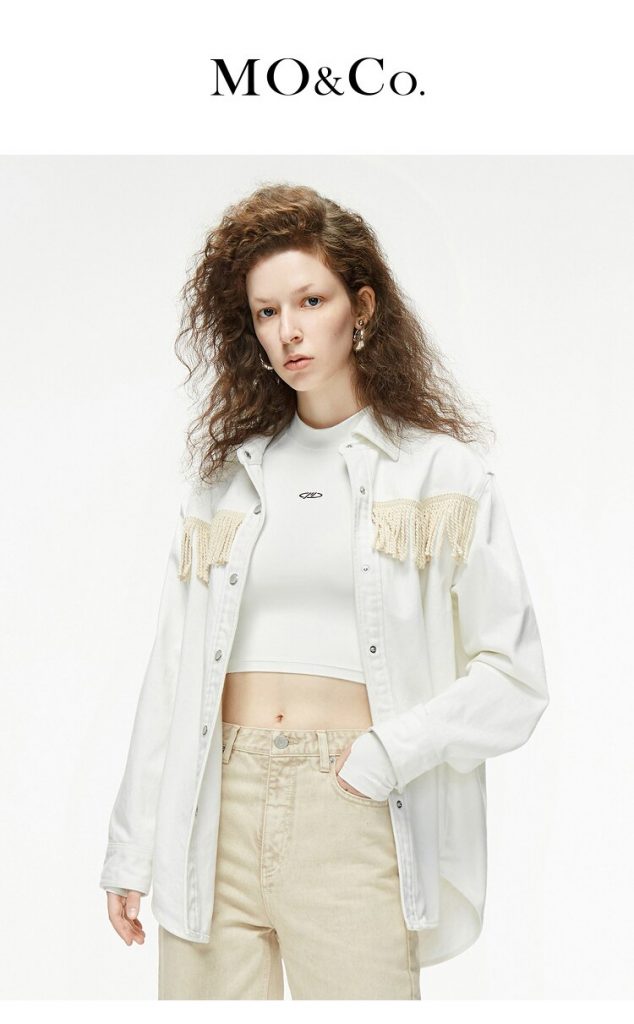 Abrigo vaquero con flecos