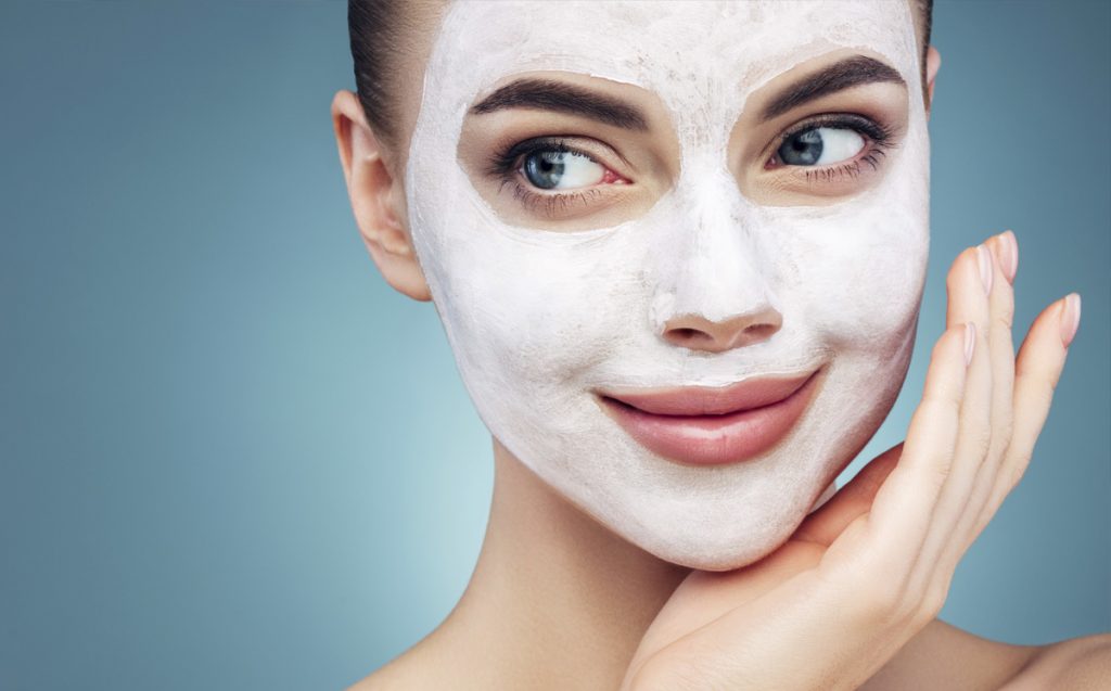 Aclarar la piel con arcilla blanca